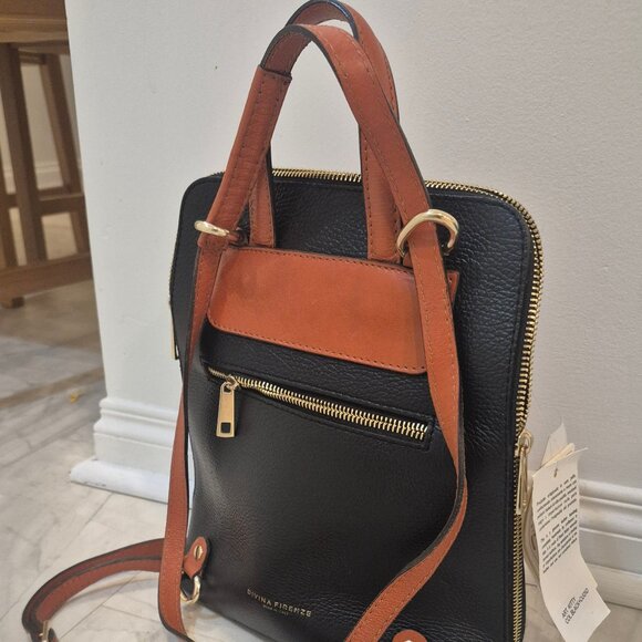 Divina Firenze Italian Leather Women's Purse - Picture 7 of 7